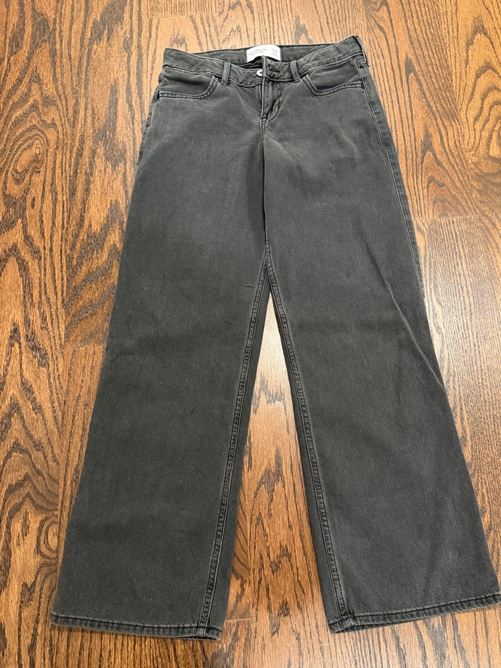 abercrombie kids Washed Charcoal low rise baggy